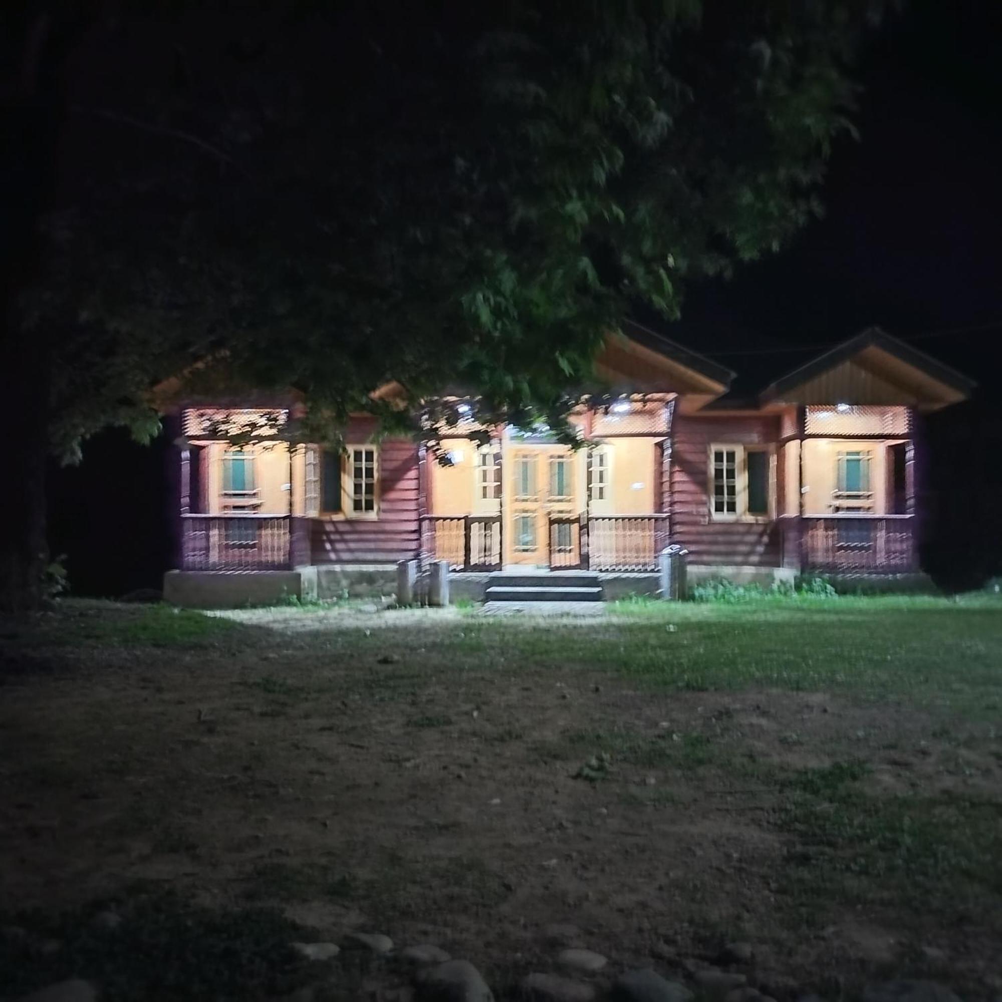 Grand View Resorts Chatpal アナントナグ エクステリア 写真